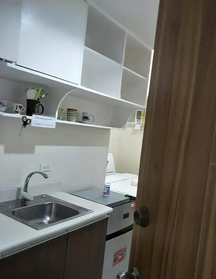 Grand Riviera Suites Манила Экстерьер фото